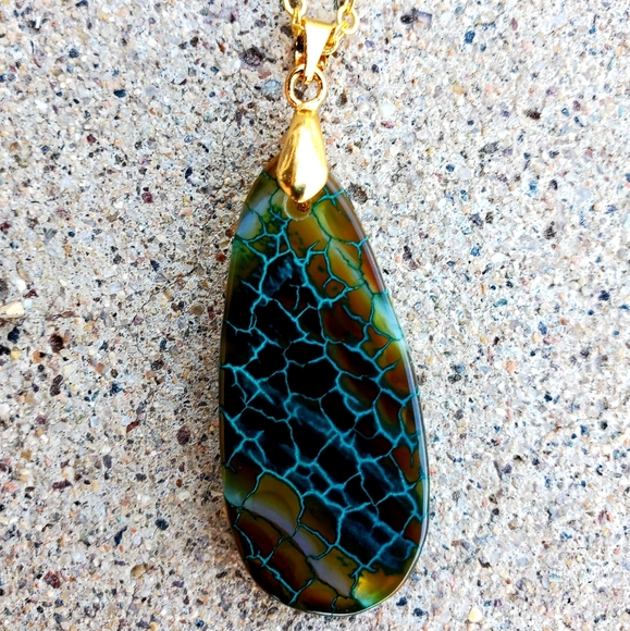New Dragon Veins Agate Drop Gold Plated Necklace. - Picture 6 of 16
